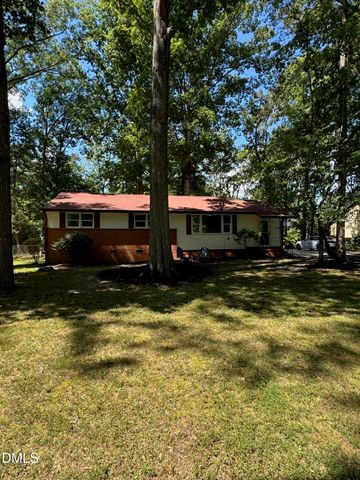303 Hickory Drive, Chapel Hill, NC 27517