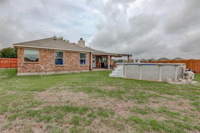 700 Indian Blanket ST, Lockhart, TX 78644