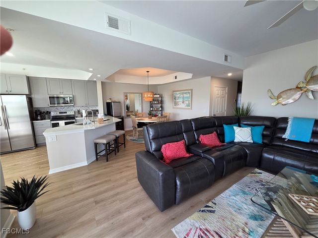 14300 Bristol Bay PL 302, Fort Myers, FL 33912