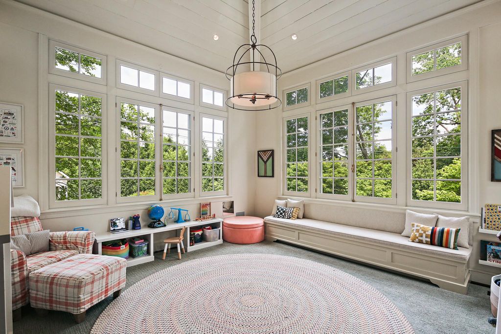 Image 20 of property listing at 900 ARMY RD, Baltimore, MD 21204