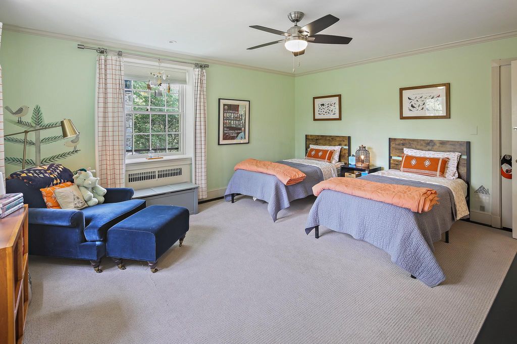 Image 34 of property listing at 900 ARMY RD, Baltimore, MD 21204