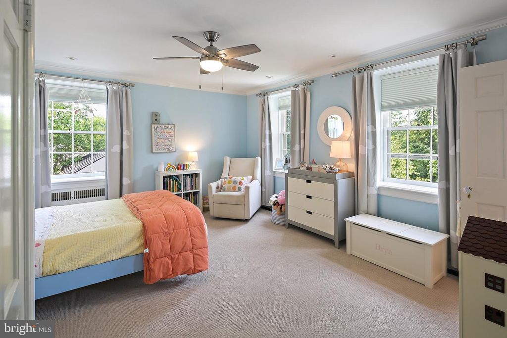 Image 36 of property listing at 900 ARMY RD, Baltimore, MD 21204