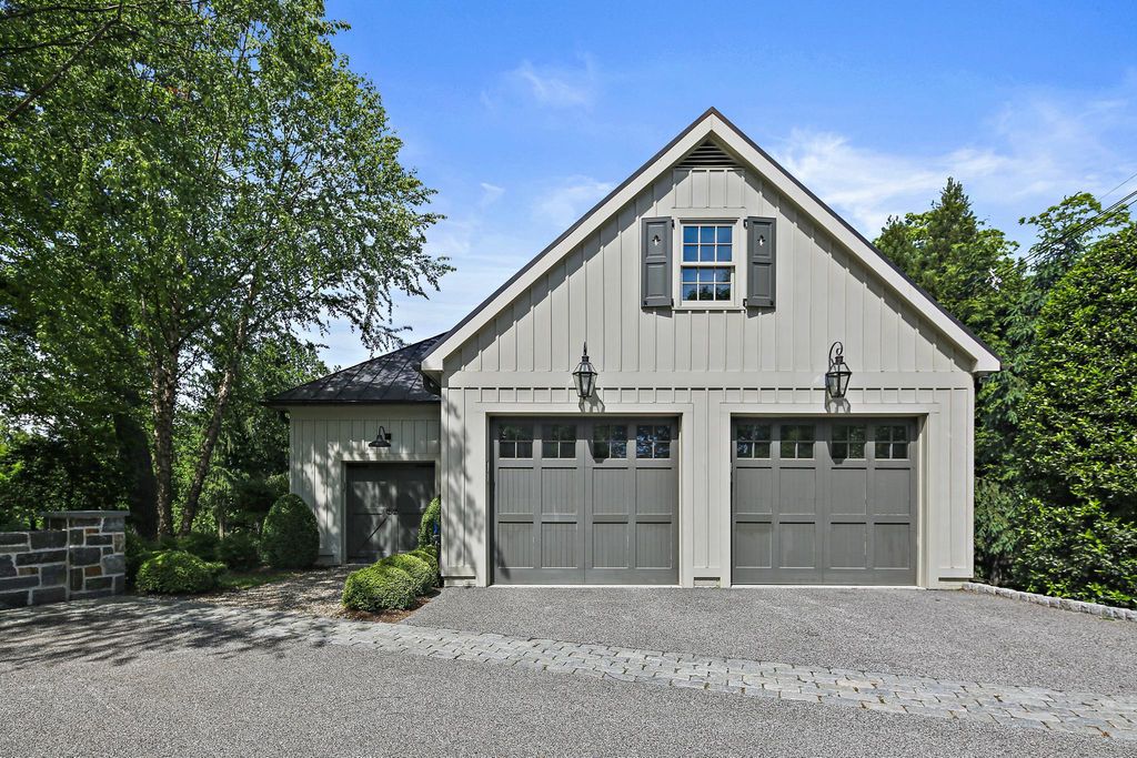 Image 88 of property listing at 900 ARMY RD, Baltimore, MD 21204