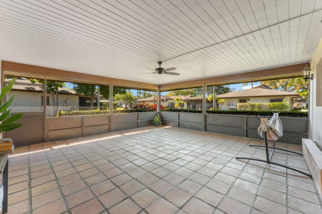 7811 BEECHFERN Circle 26, Tamarac, FL 33321