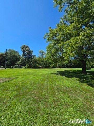 62 Benham Avenue, Waterford, CT 06375
