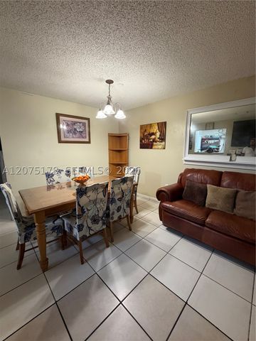 15771 SW 137th Ave 201, Miami, FL 33177