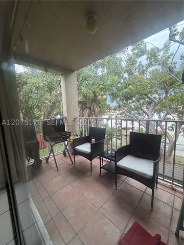 15771 SW 137th Ave 201, Miami, FL 33177