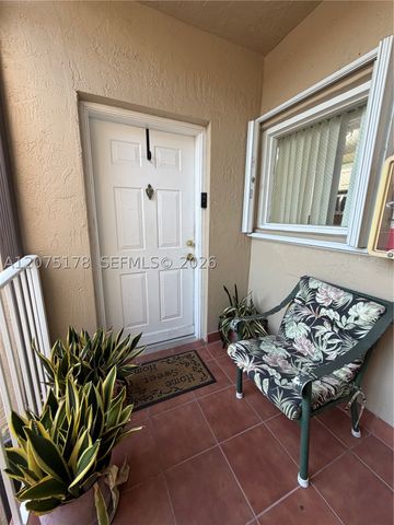 15771 SW 137th Ave 201, Miami, FL 33177