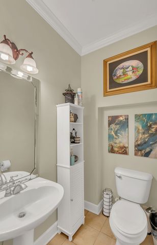 1046 Island Brook Dr, Hendersonville, TN 37075