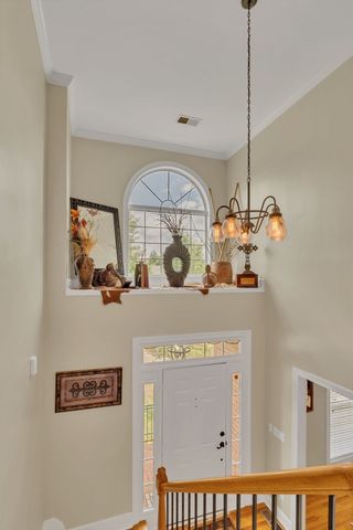 1046 Island Brook Dr, Hendersonville, TN 37075