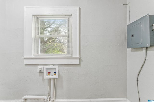 1607 43RD STREET, Birmingham, AL 35208