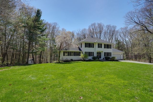 23 Twin Spring Drive, Boylston, MA 01505