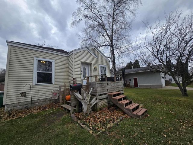 450 Plover Street, Wisconsin Rapids, WI 54494