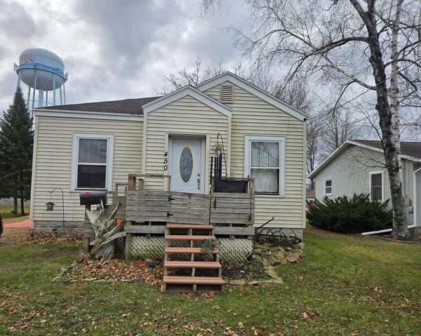 450 Plover Street, Wisconsin Rapids, WI 54494