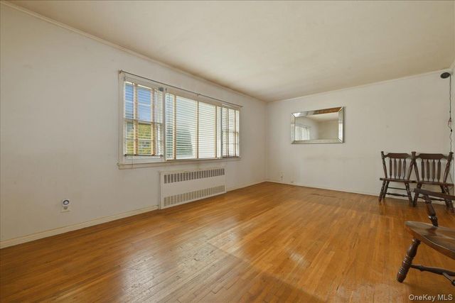 25707 147th Avenue, Rosedale, NY 11422