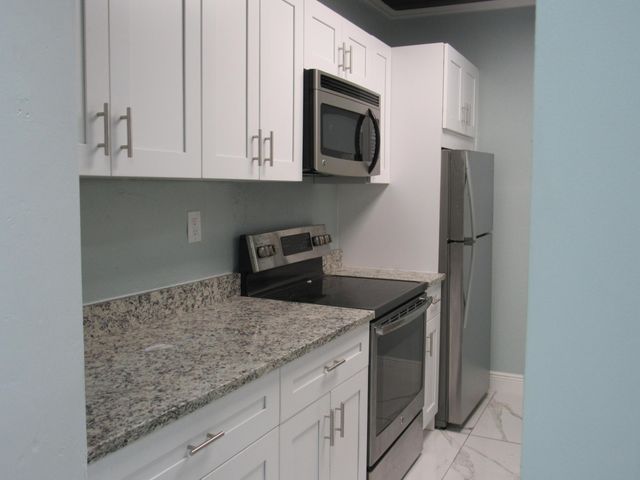 4283 Cocoanut Road 1, West Palm Beach, FL 33406