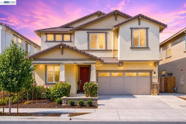 209 Brush Creek Dr, Brentwood, CA 94513