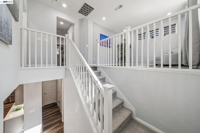 209 Brush Creek Dr, Brentwood, CA 94513