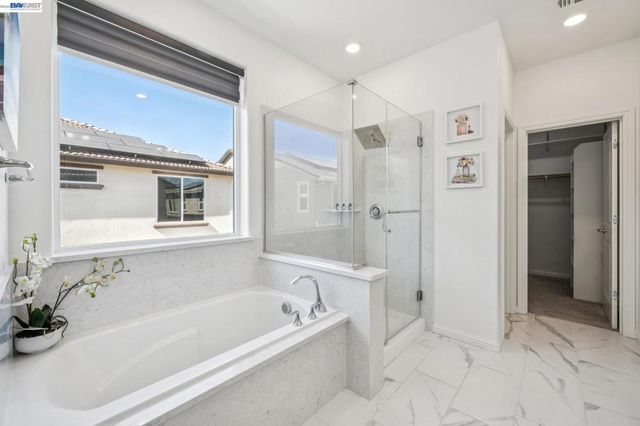 209 Brush Creek Dr, Brentwood, CA 94513