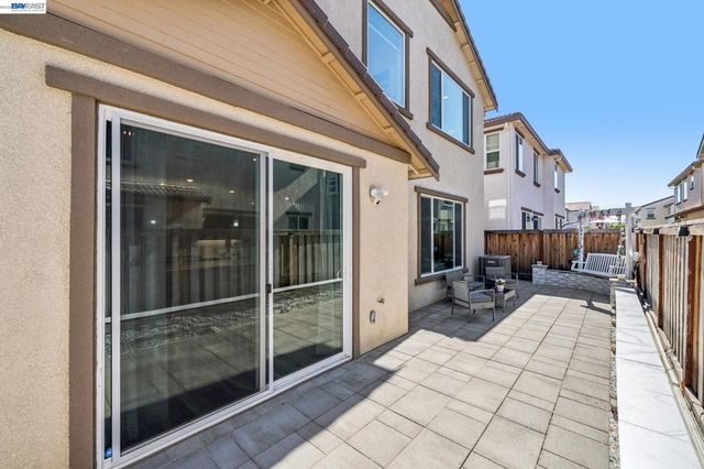 209 Brush Creek Dr, Brentwood, CA 94513