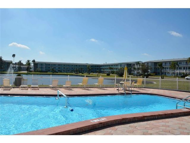 5900 21ST STREET N 15, St Petersburg, FL 33714