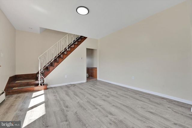 204 S BROAD MOUNTAIN AVE, Frackville, PA 17931