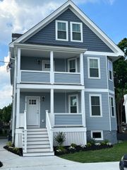 7-9 Chester St 7, Malden, MA 02148