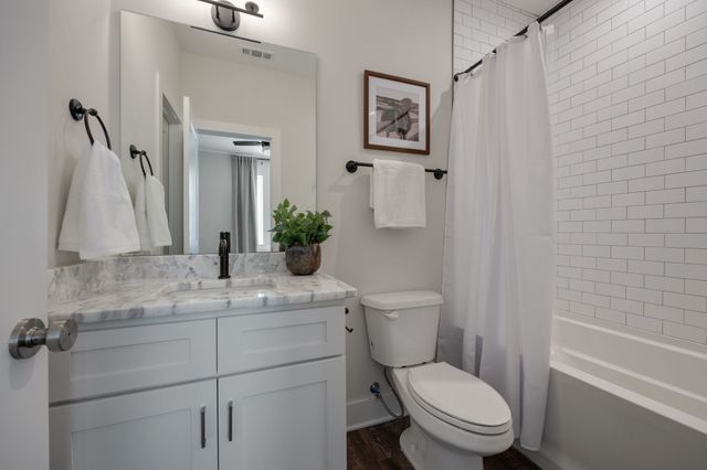 5621 Lenox Ave Unit 4, Nashville, TN 37209