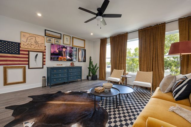 5621 Lenox Ave Unit 4, Nashville, TN 37209