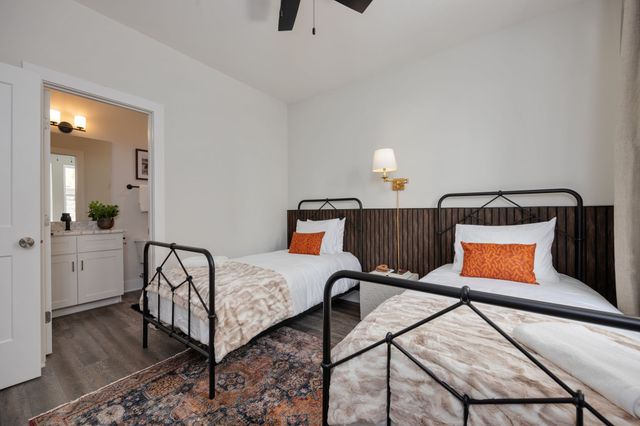 5621 Lenox Ave Unit 4, Nashville, TN 37209