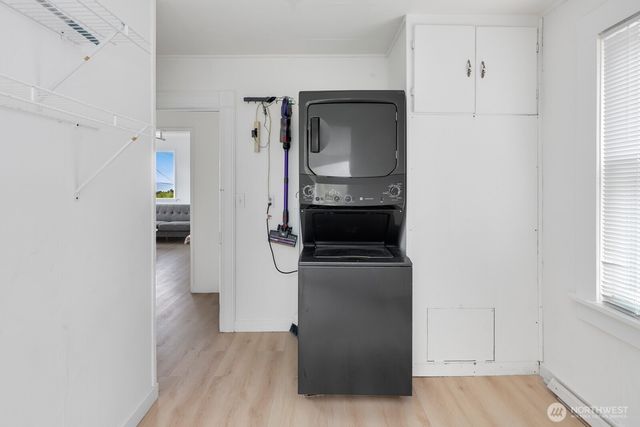 919 6th Avenue S, Edmonds, WA 98020
