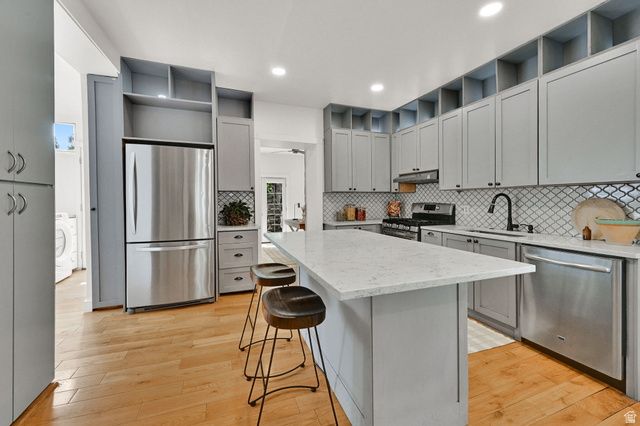 1122 E BUENO AVE, Salt Lake City, UT 84102