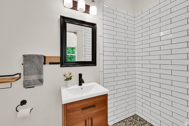 1122 E BUENO AVE, Salt Lake City, UT 84102