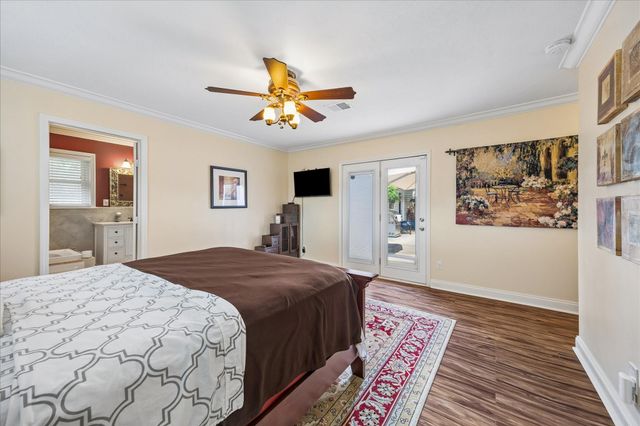 5547 Wigton Drive, Houston, TX 77096