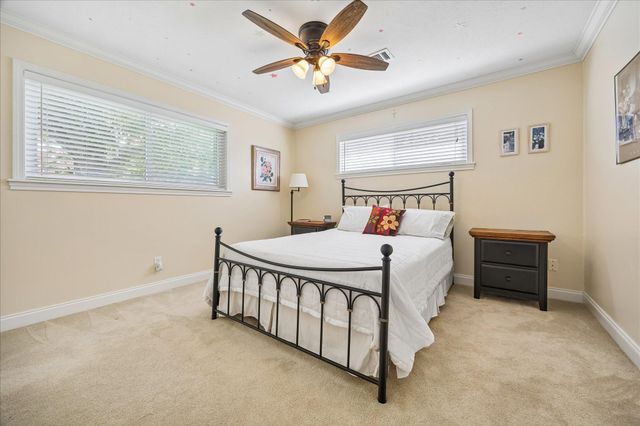 5547 Wigton Drive, Houston, TX 77096