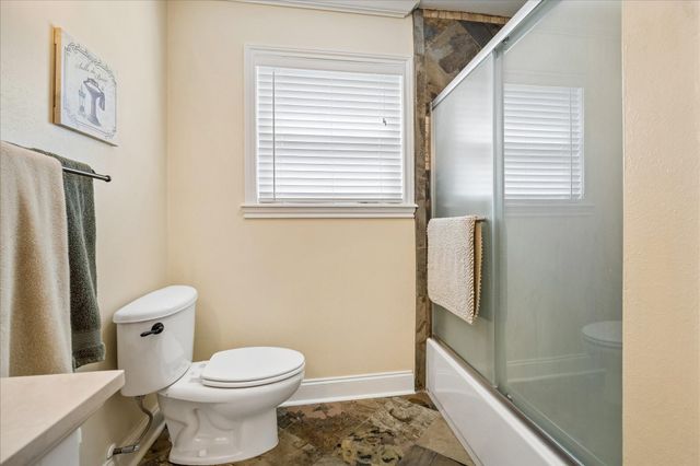 5547 Wigton Drive, Houston, TX 77096