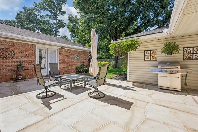 5547 Wigton Drive, Houston, TX 77096