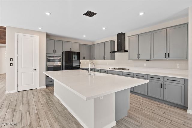 9710 Hiking Avenue, Las Vegas, NV 89166