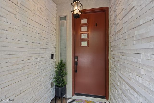 9710 Hiking Avenue, Las Vegas, NV 89166