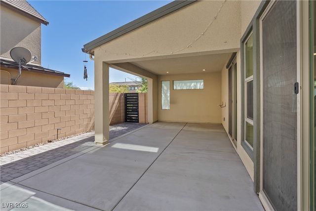 9710 Hiking Avenue, Las Vegas, NV 89166