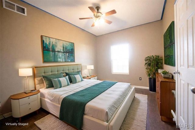 381 High Point Drive, Edwardsville, IL 62025