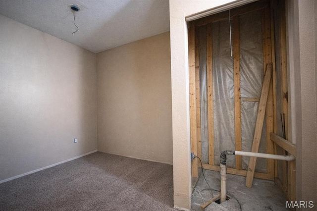 381 High Point Drive, Edwardsville, IL 62025