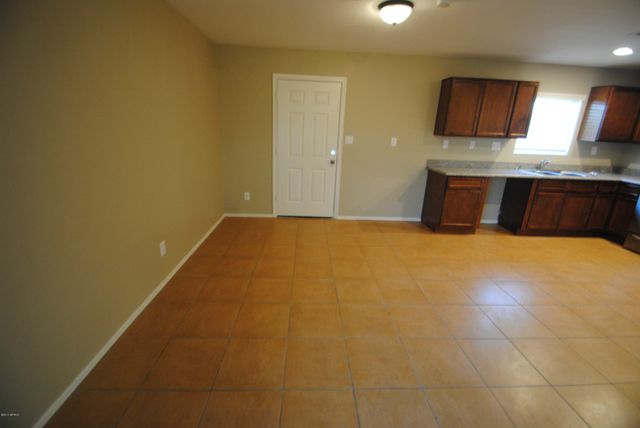 1516 W Hadley Street, Phoenix, AZ 85007