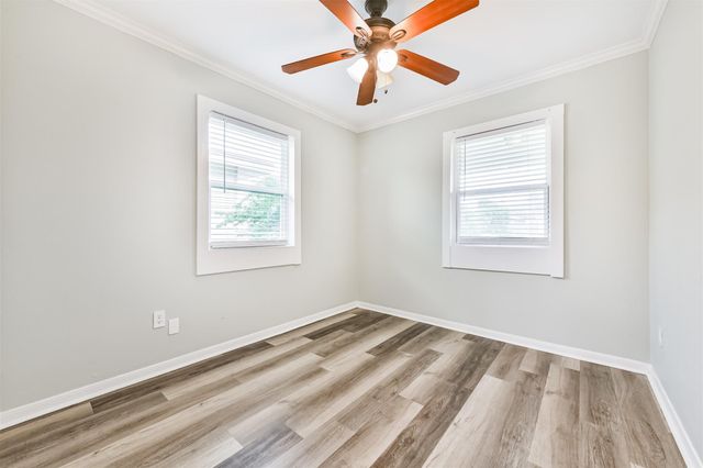 7 Gulf Lane, Galveston, TX 77550