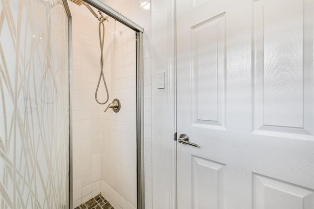 7 Gulf Lane, Galveston, TX 77550