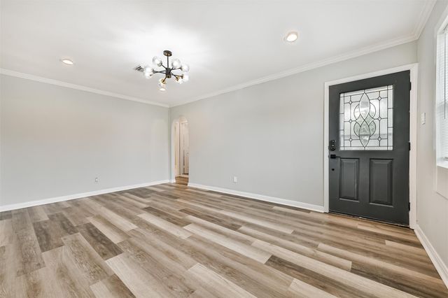 7 Gulf Lane, Galveston, TX 77550