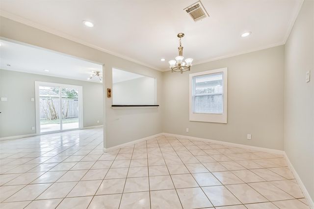 7 Gulf Lane, Galveston, TX 77550