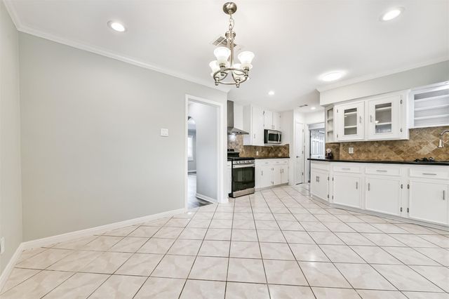 7 Gulf Lane, Galveston, TX 77550