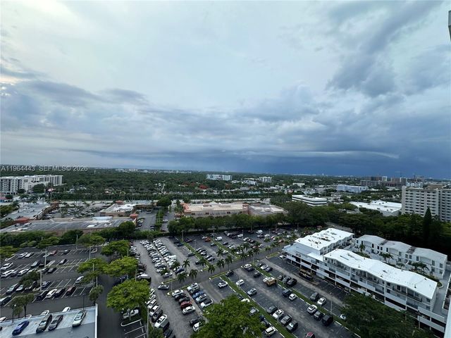 18051 Biscayne Boulevard PH05, Aventura, FL 33160