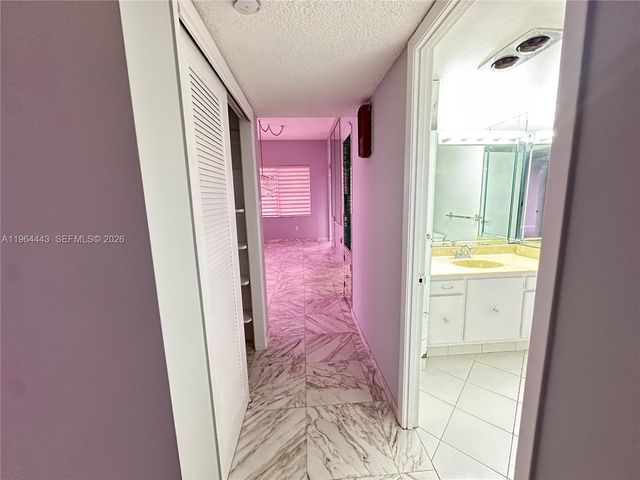 18051 Biscayne Boulevard PH05, Aventura, FL 33160